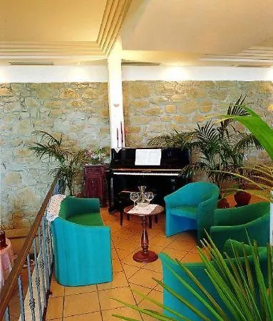 Hotel Gaia 3*